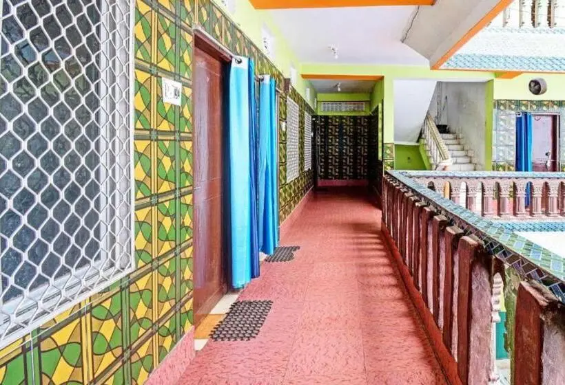 デラックスルーム, Payal Mall Road Nainital   Lake View Hotel   Prime Location With Spacious Room Quality   Best Seller