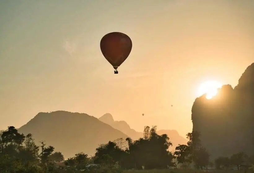Standard-huone King-vuode, Vangvieng Downtown Hotel 1