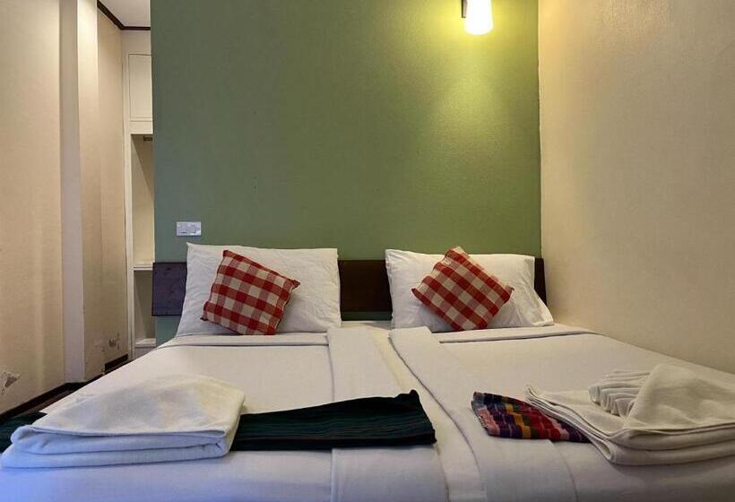 スタンダードルーム, Thanicha Resort Amphawa