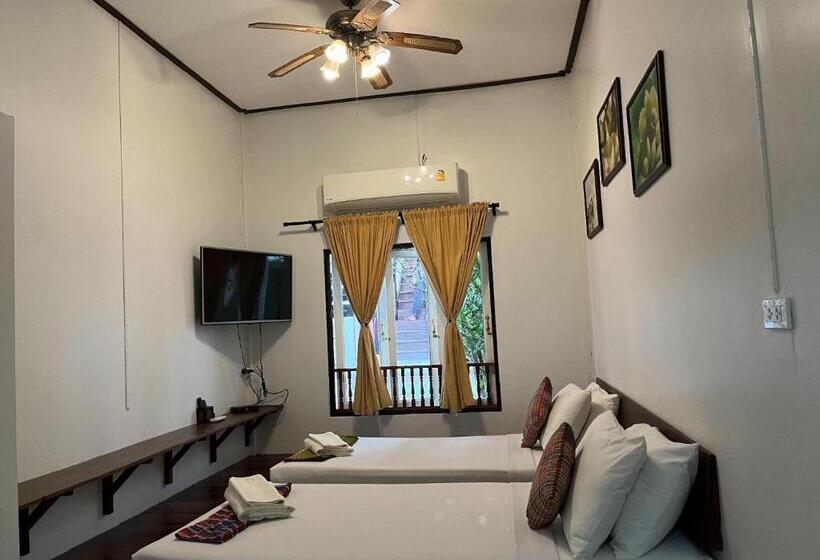 デラックススイート, Thanicha Resort Amphawa