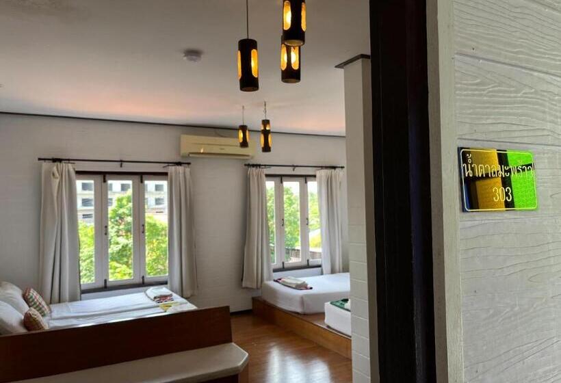 ファミリールーム, Thanicha Resort Amphawa