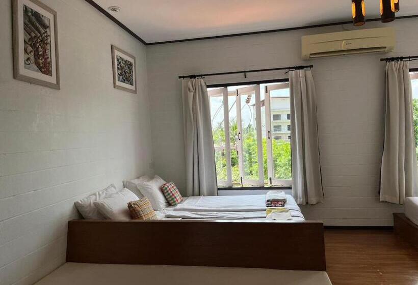ファミリールーム, Thanicha Resort Amphawa
