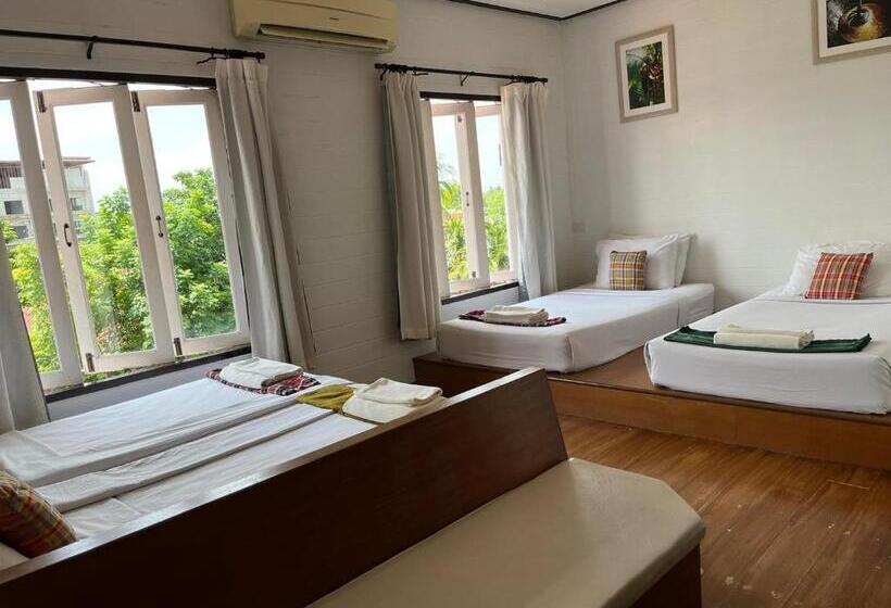 ファミリールーム, Thanicha Resort Amphawa