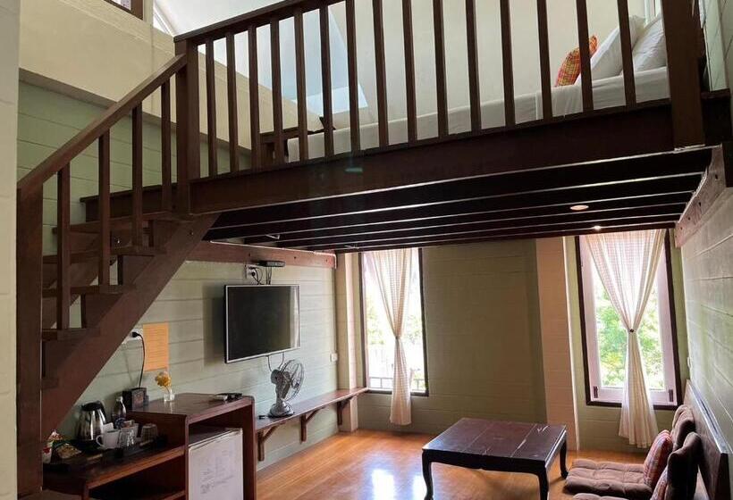 メゾネットスイート, Thanicha Resort Amphawa