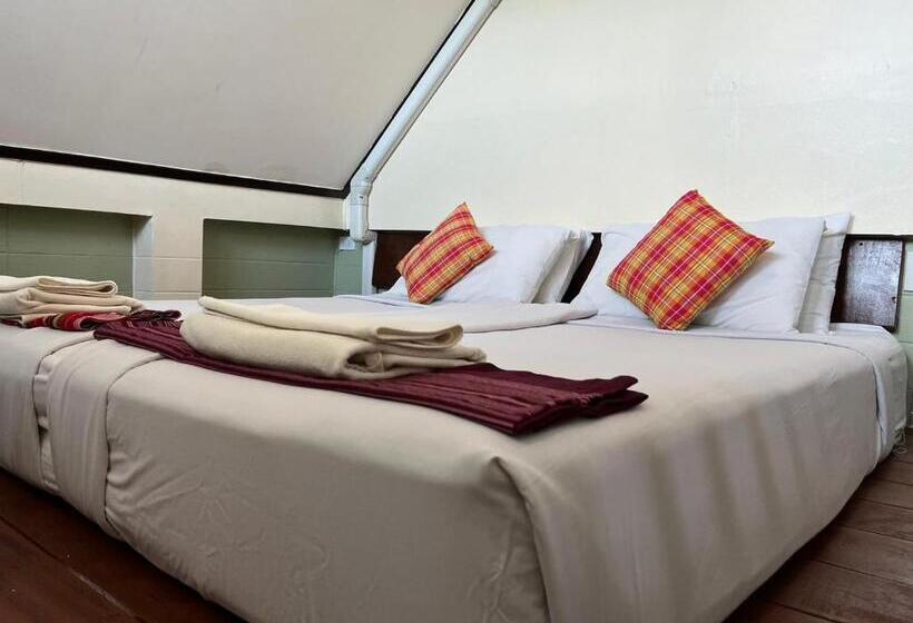 メゾネットスイート, Thanicha Resort Amphawa