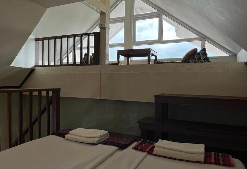 듀플렉스 스위트, Thanicha Resort Amphawa