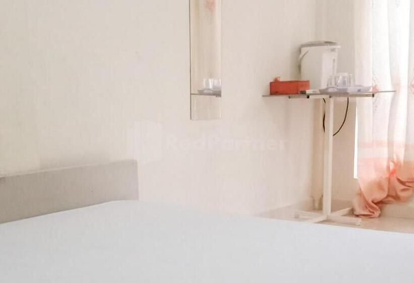 غرفة قياسية, Wisma Pinggir Redpartner