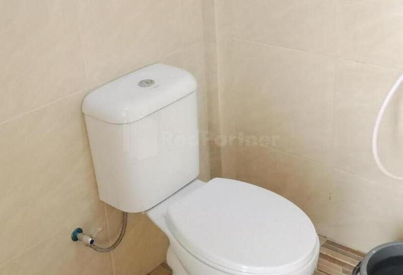 غرفة قياسية, Wisma Pinggir Redpartner