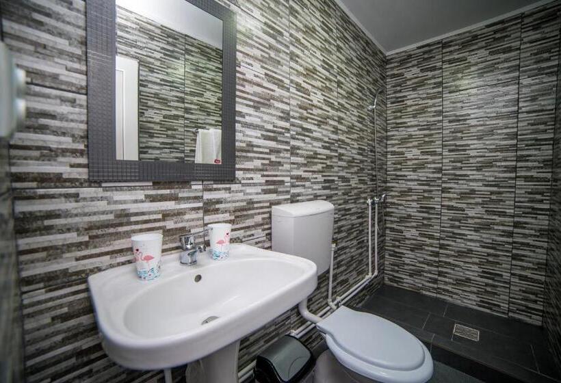 Suite, Vila Tributte