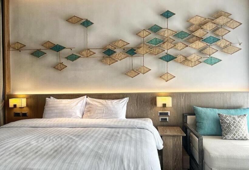 חדר דלוקס נוף בריכה, Sea View Resort & Spa Koh Chang