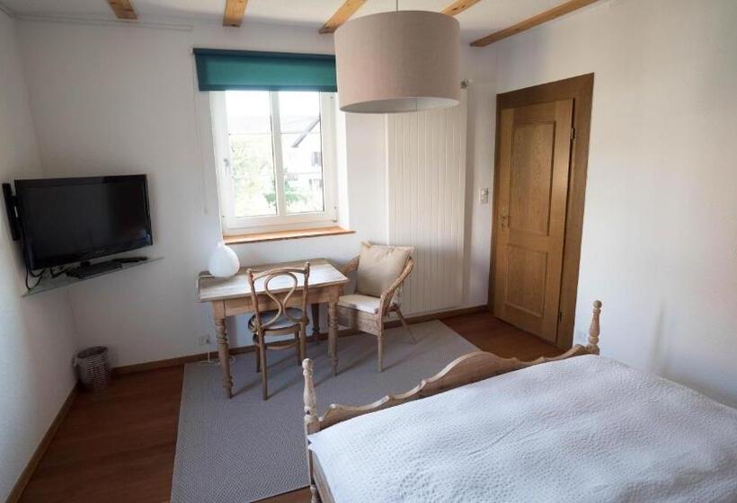 Standard Room Shared Bathroom, B&b Casa Scaletto Turgi
