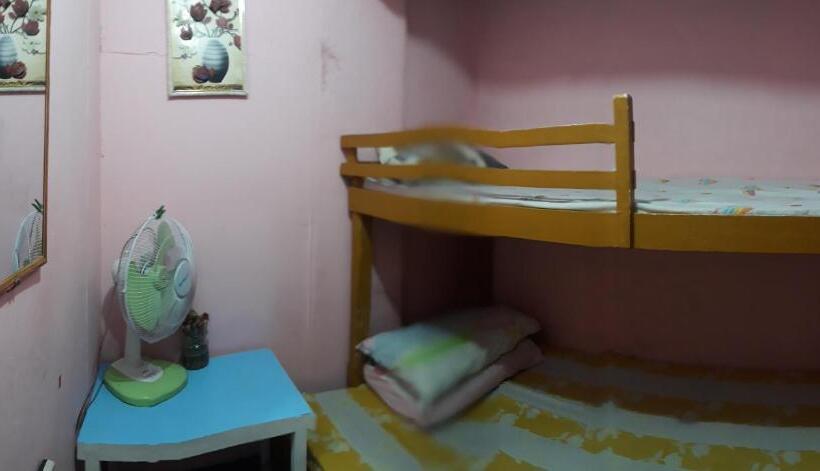 Habitació Triple Estàndard, Cvnb Bed & Bath   Hostel