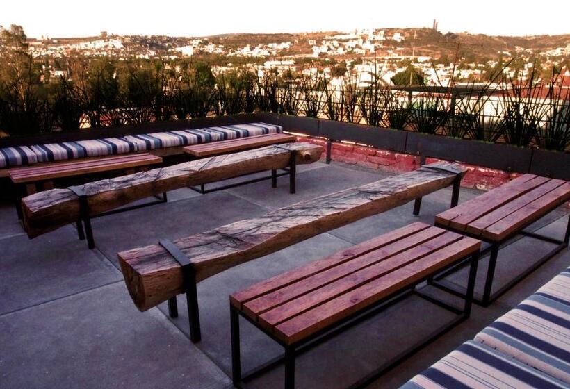 اتاق استاندارد با سرویس بهداشتی مشترک, Blue Bicycle House