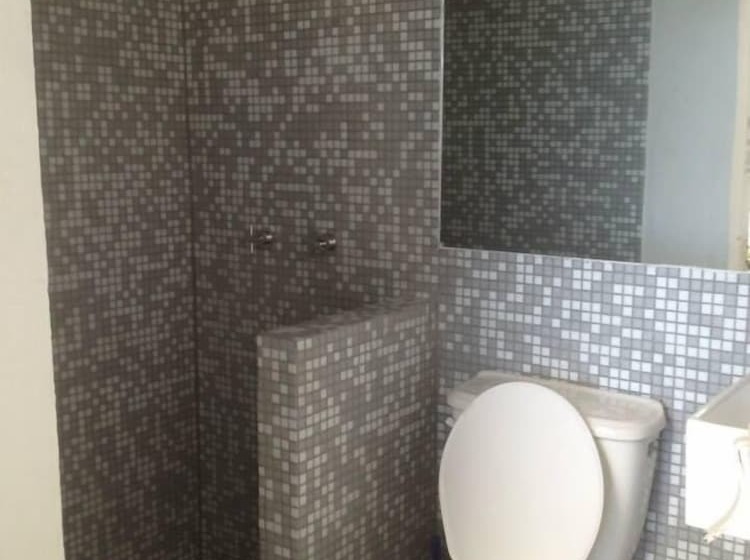 تختخواب در اتاق مشترک, Blue Bicycle House