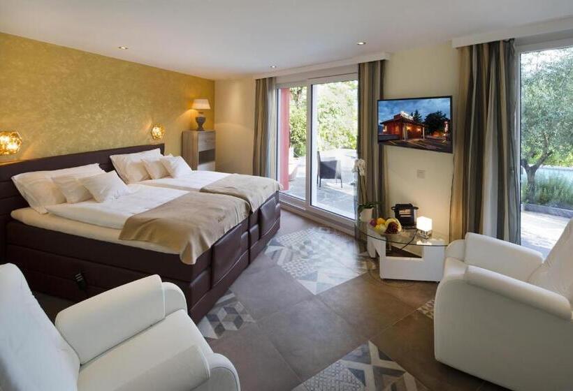 Номер Superior Вид на Сад, Boutique Hotel Albergo Brione