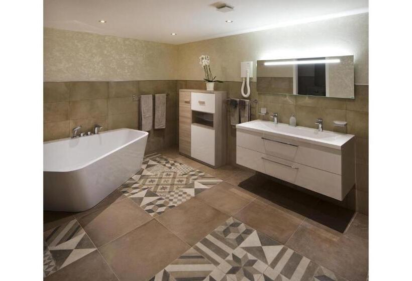 سوییت با چشمانداز باغ, Boutique Hotel Albergo Brione