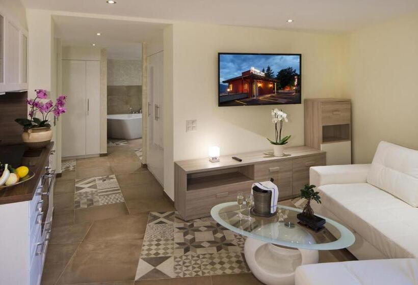 سوییت با چشمانداز باغ, Boutique Hotel Albergo Brione