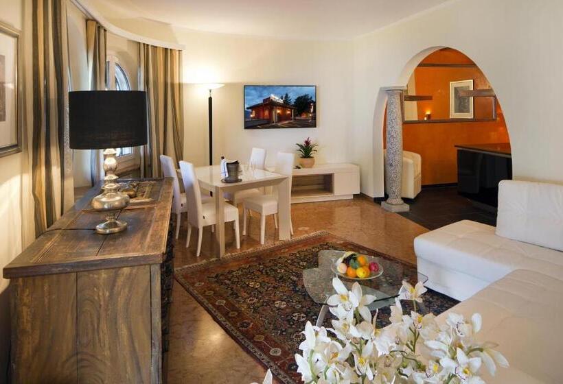 Suite with lake view, Boutique Hotel Albergo Brione