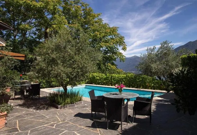 テラス付スーペリアルーム, Boutique Hotel Albergo Brione