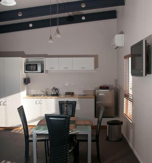 Апартаменты Deluxe 1 Спальня, Broadway Motel & Miro Court Villas