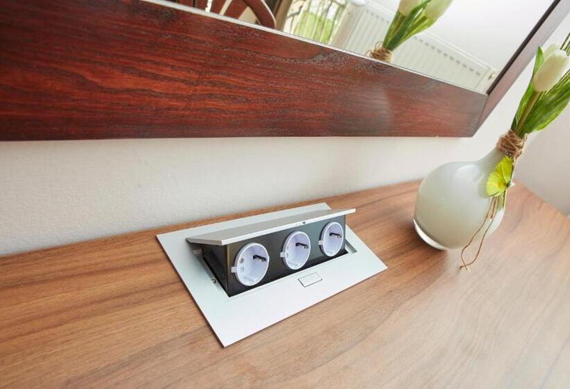 اتاق استاندارد, Delalut