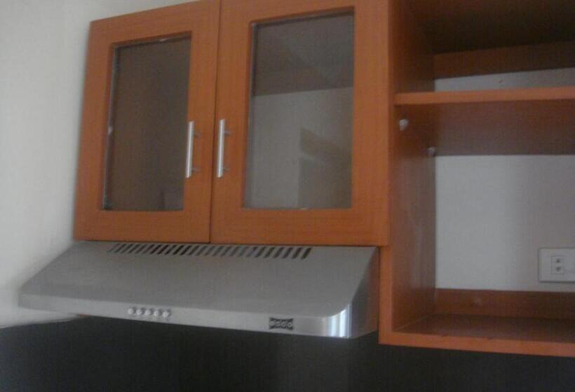 سوییت لوکس, Hidden Pearl