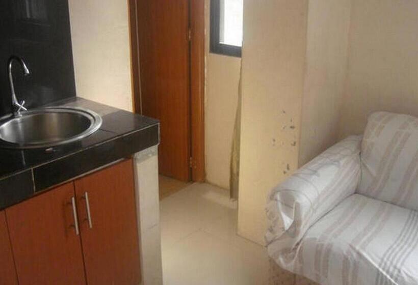 سوییت با چشم‌انداز استخر, Hidden Pearl