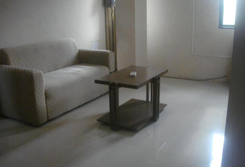 سوییت سوپریور, Hidden Pearl