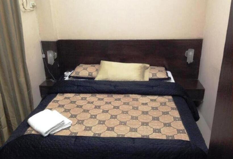 سوییت لوکس, Hidden Pearl