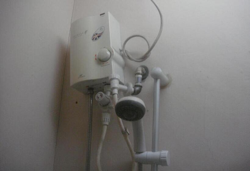 سوئیت با تخت بزرگ, Hidden Pearl