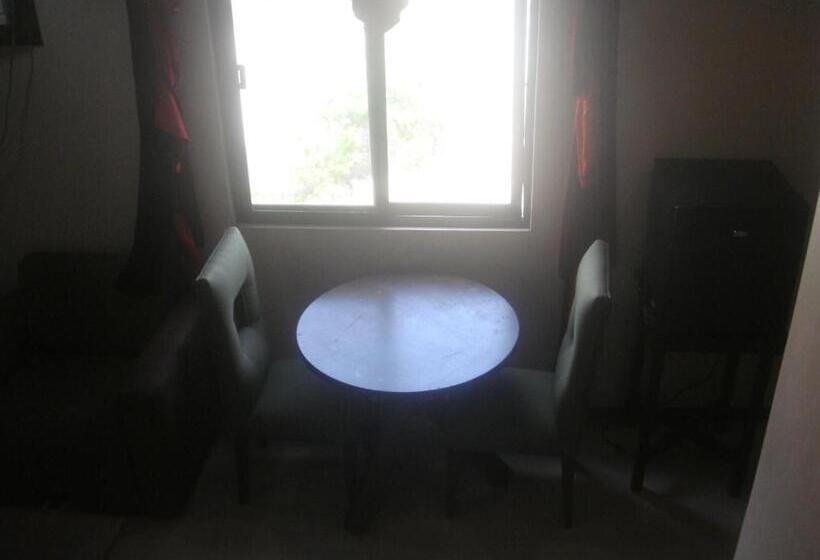 سوئیت پرزیدنت, Hidden Pearl