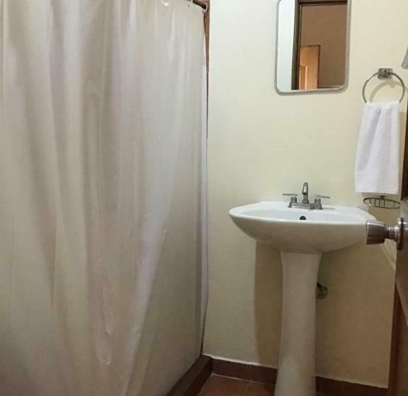 带2个双人床的标准工作室, Huatulco Máxico