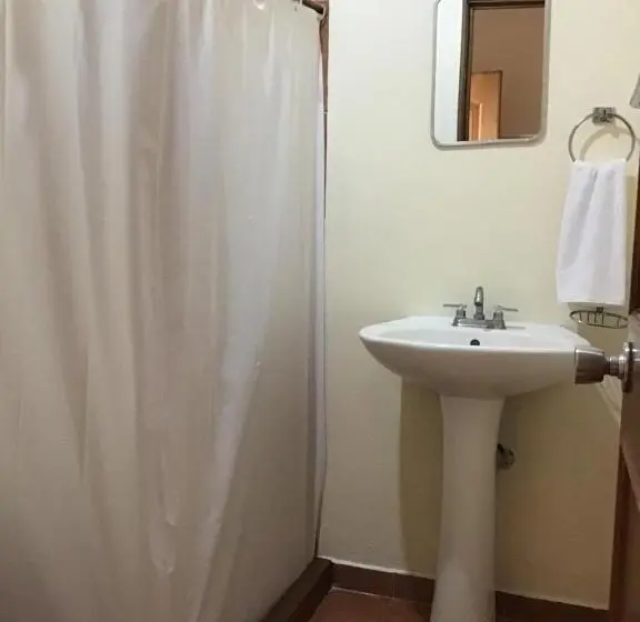 スタンダードトリプルルーム, Huatulco Máxico