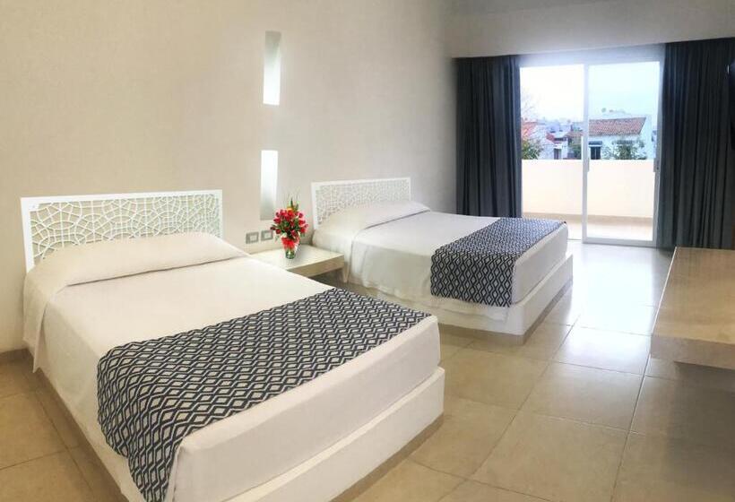 Полулюкс, Huatulco Máxico