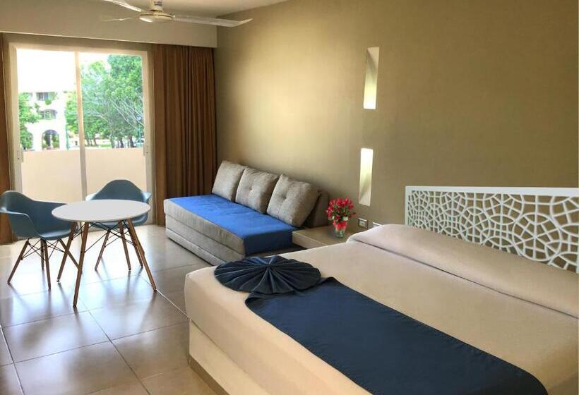 带大床的套房, Huatulco Máxico
