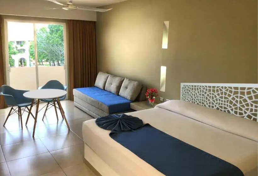 キングサイズベッドのスイートルーム, Huatulco Máxico