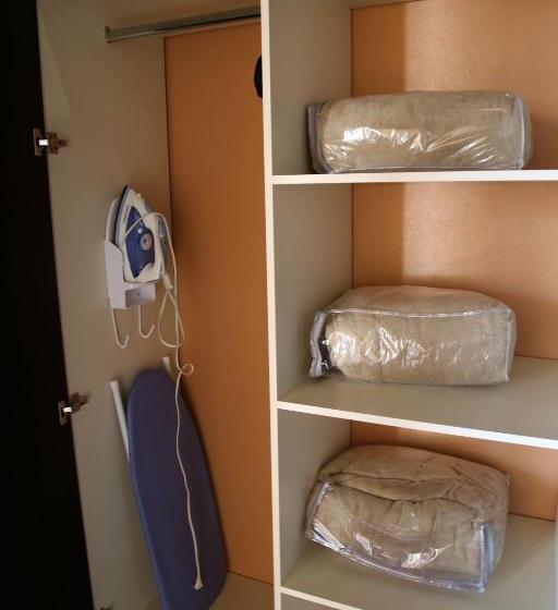 Полулюкс, Plaza Bernal