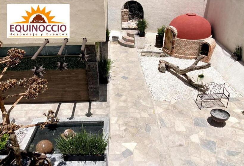 キングサイズベッドのデラックスルーム, Posada Equinoccio