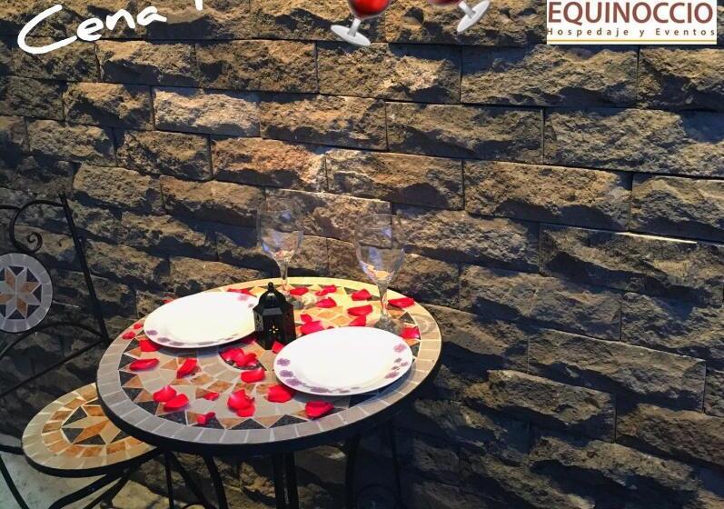اتاق لوکس خانوادگی, Posada Equinoccio