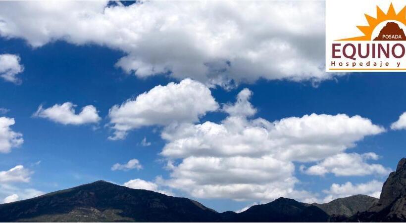 キングサイズベッドのデラックスルーム, Posada Equinoccio