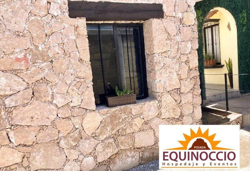 キングサイズベッドのデラックスルーム, Posada Equinoccio