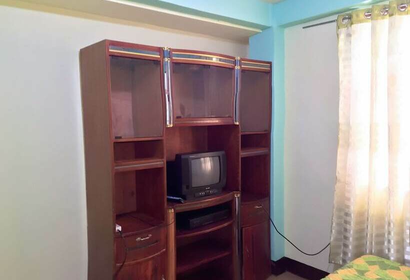 اتاق استاندارد با سرویس بهداشتی مشترک, Le Monette B&b