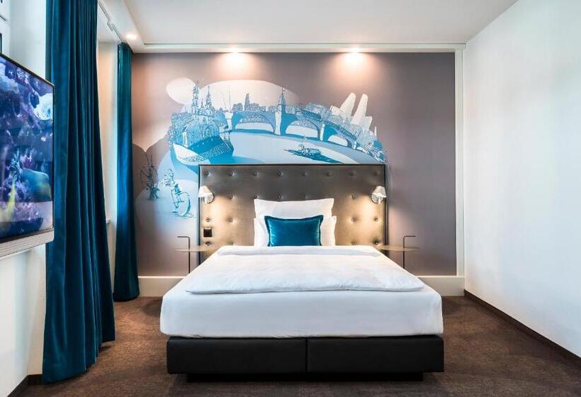 スタンダードシングルルーム, Motel One Basel