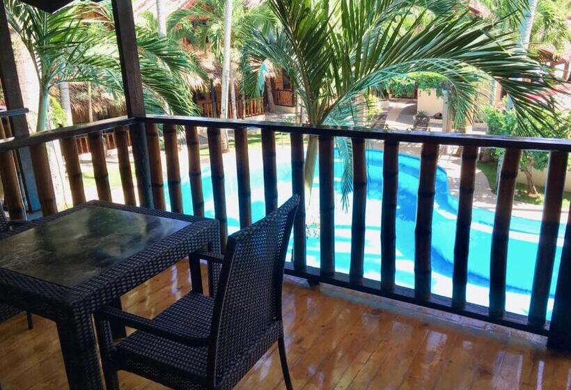 חדר דלוקס, Pyramid Resort