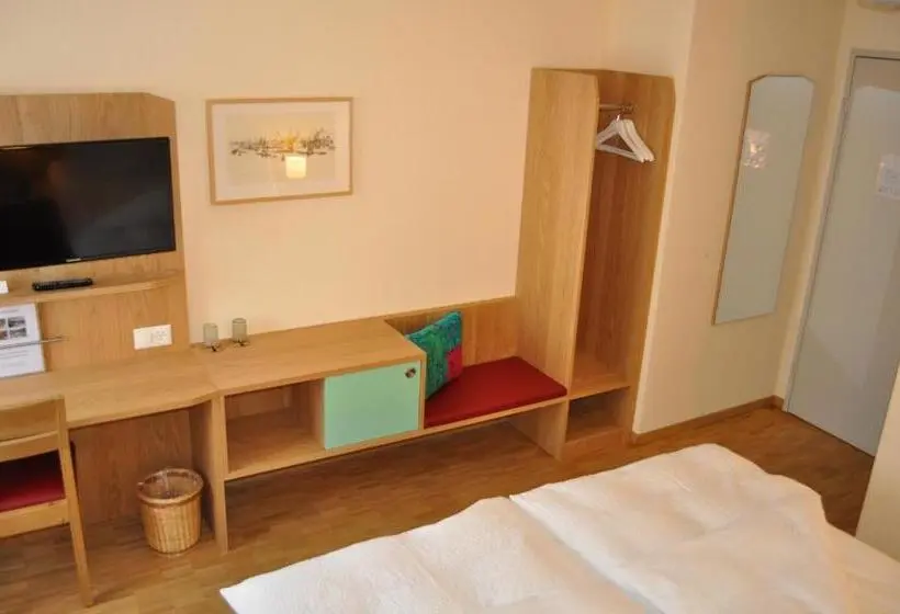 Perhehuone, Restaurant Hotel Rüttihubelbad