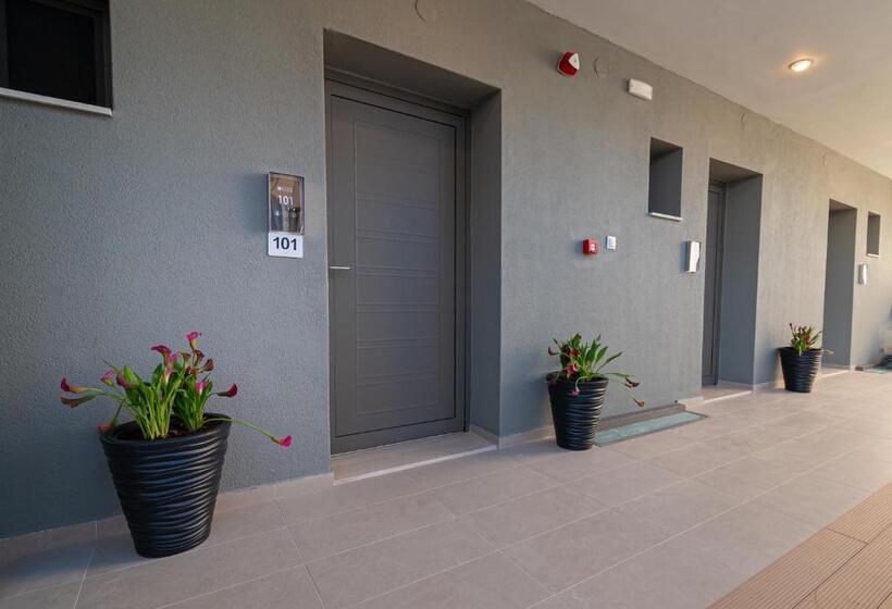 חדר סטנדרט מותאם לאדם עם מוגבלויות, Elegant Maltepe By Travel Pro Services   Kallithea Halkidiki