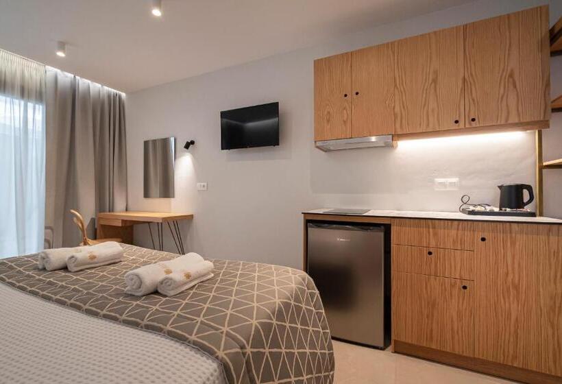 חדר סטנדרט עם מרפסת, Elegant Maltepe By Travel Pro Services   Kallithea Halkidiki