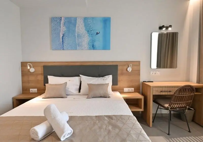 スタンダード４人部屋, Elegant Maltepe By Travel Pro Services   Kallithea Halkidiki