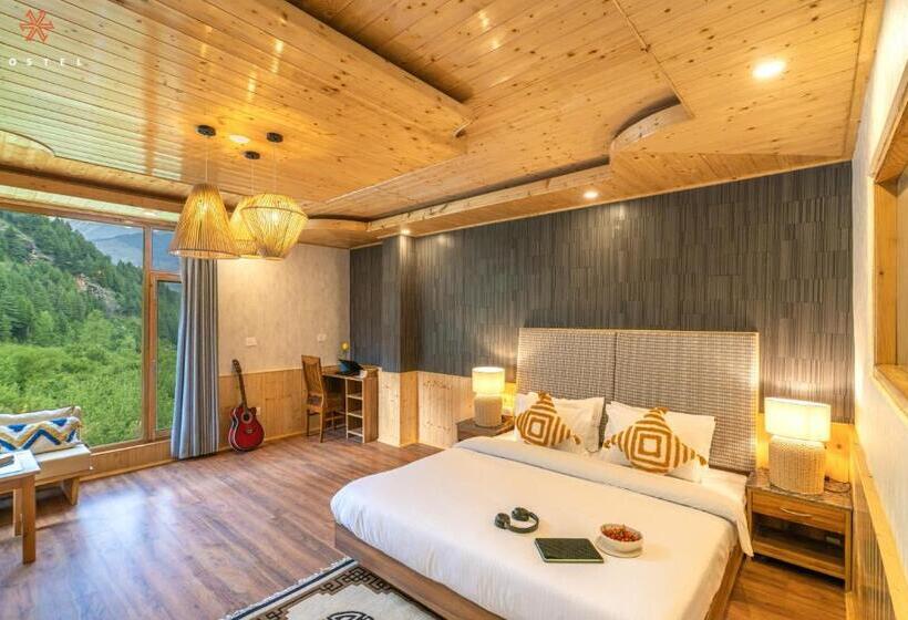 اتاق لوکس, Zostel Old Manali, Goshal Road