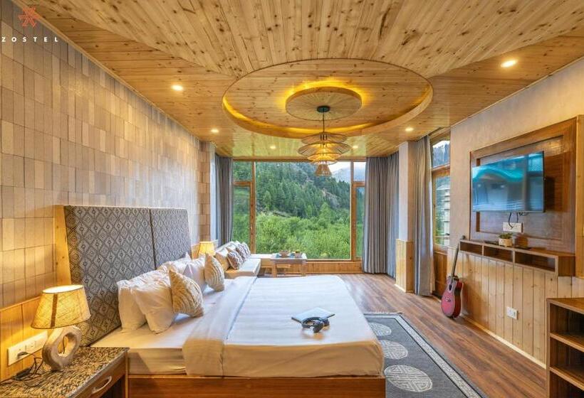 اتاق سوپریور, Zostel Old Manali, Goshal Road